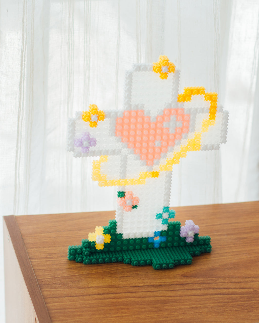 光盐生活馆原创卡通人物微颗粒积木拼搭摆件装饰益智解压游戏