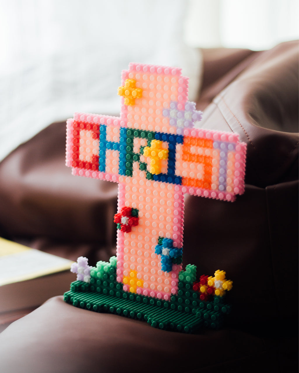 光盐生活馆原创卡通人物微颗粒积木拼搭摆件装饰益智解压游戏