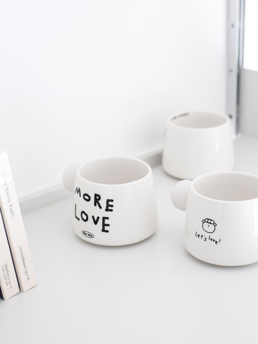 【呆呆羊插画系列马克杯】「More Love」球形把马克杯咖啡杯
