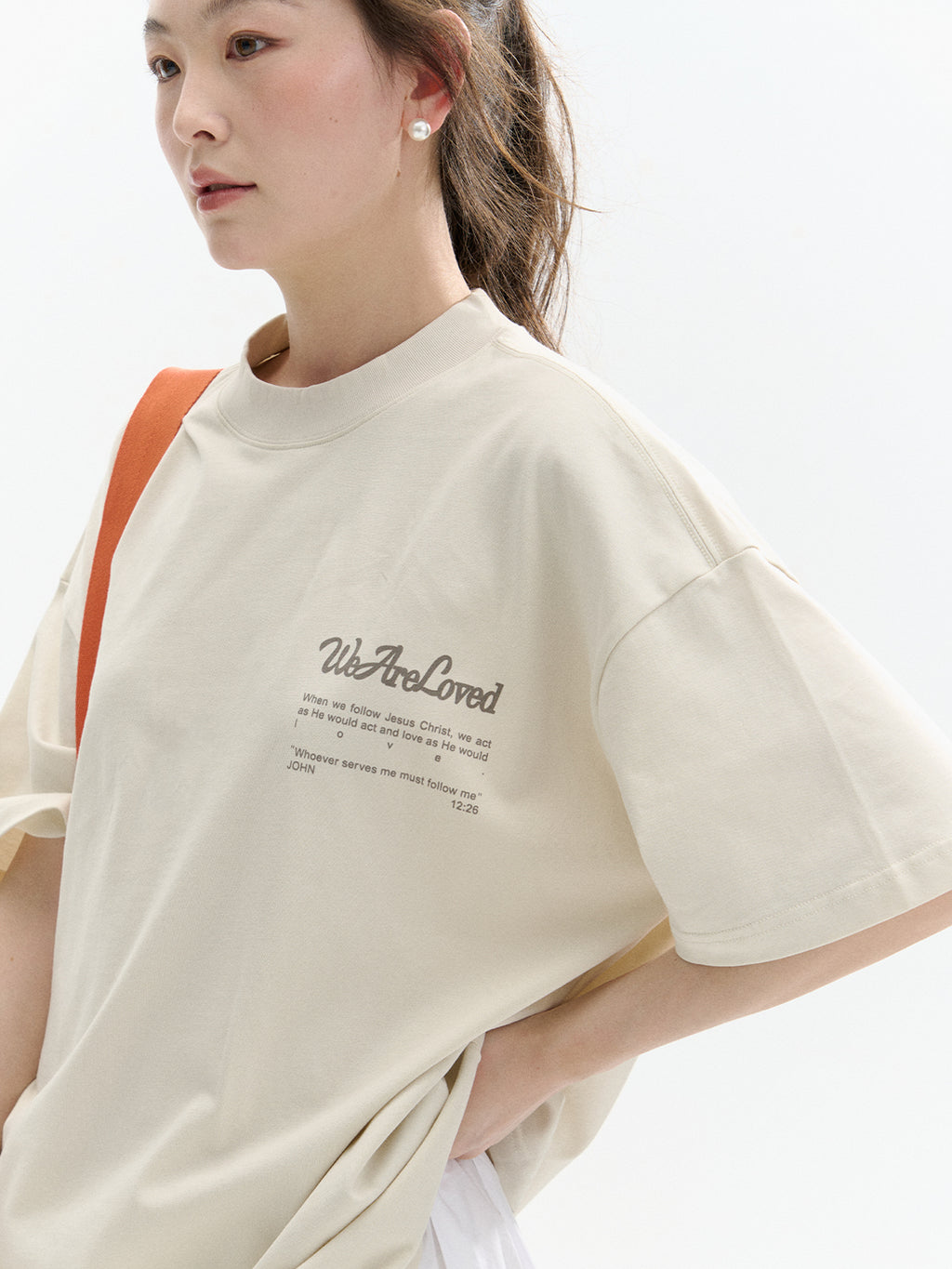 光盐生活馆夏季新款两色230克重磅纯棉宽松简约插画T恤情侣款短袖【被爱】