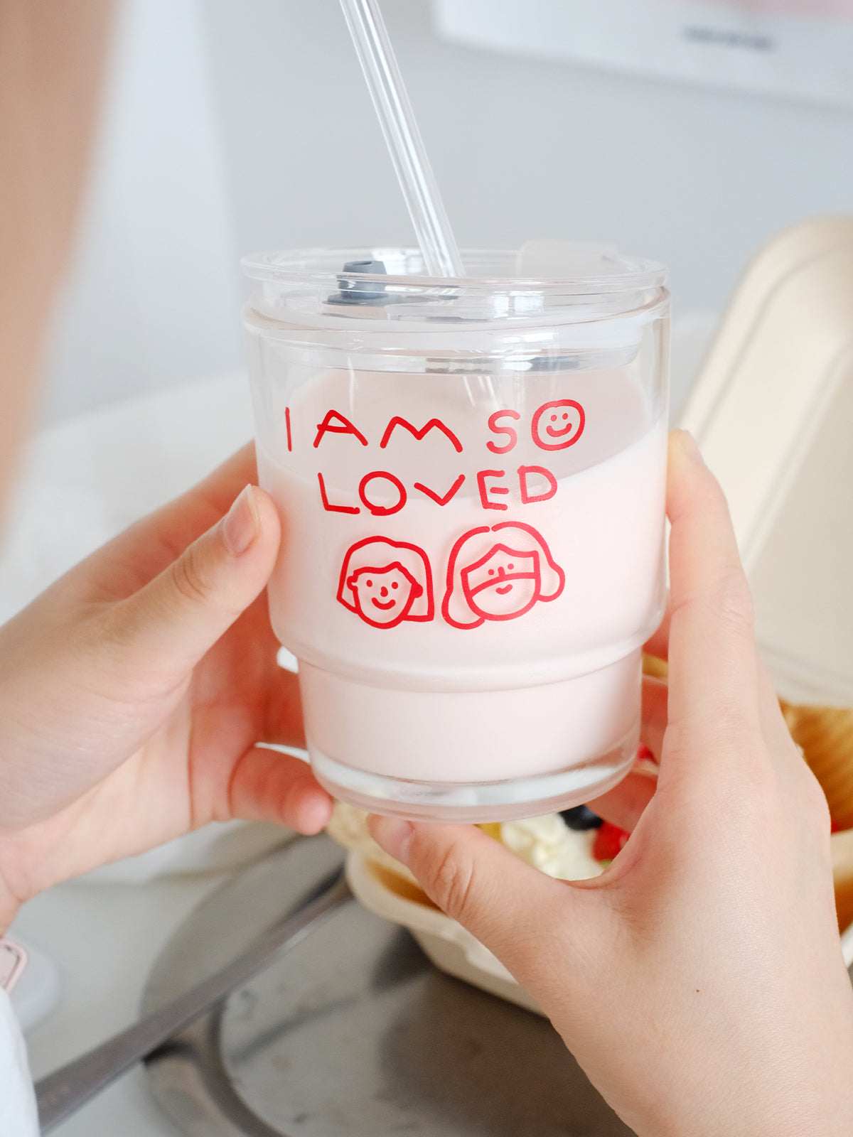 光盐生活馆简约线条插画带盖吸管玻璃杯情侣杯/彼此相爱 love one another