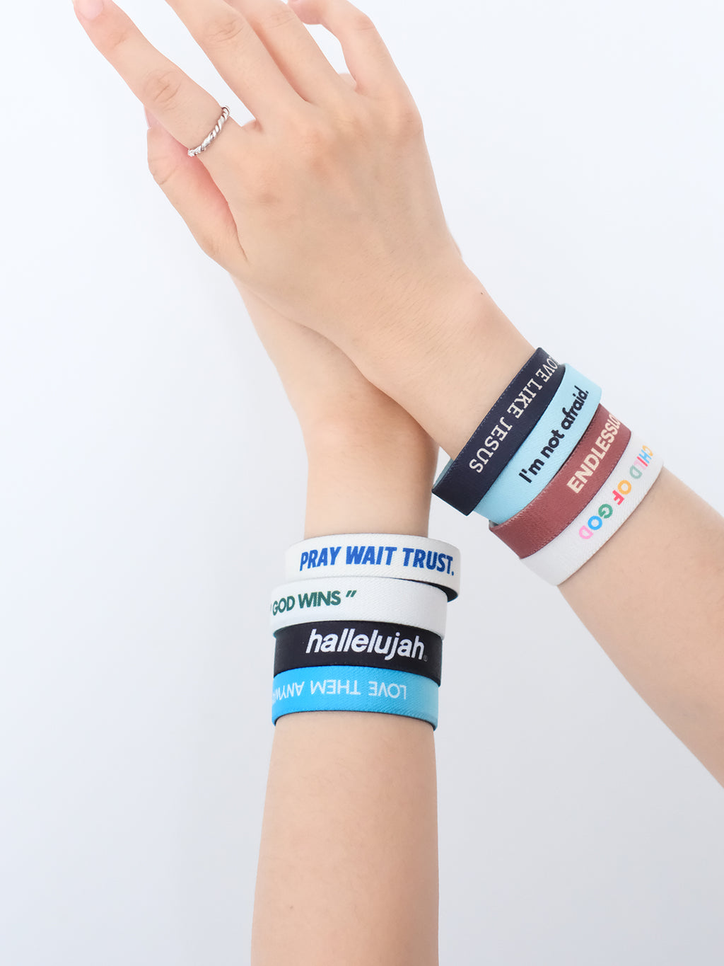 【双面手环】英文设计彩色涤纶高弹松紧手环双面图案手腕带大人儿童手环可滴驱蚊液