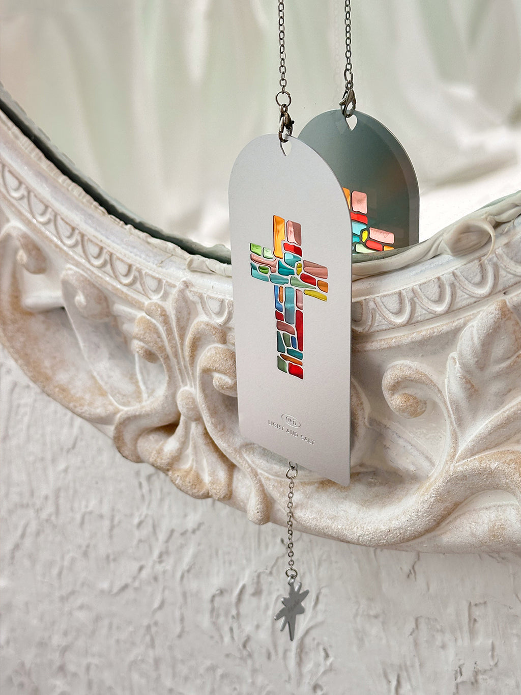 光盐生活馆原创彩色透光手工滴胶金属书签车挂多用途挂件