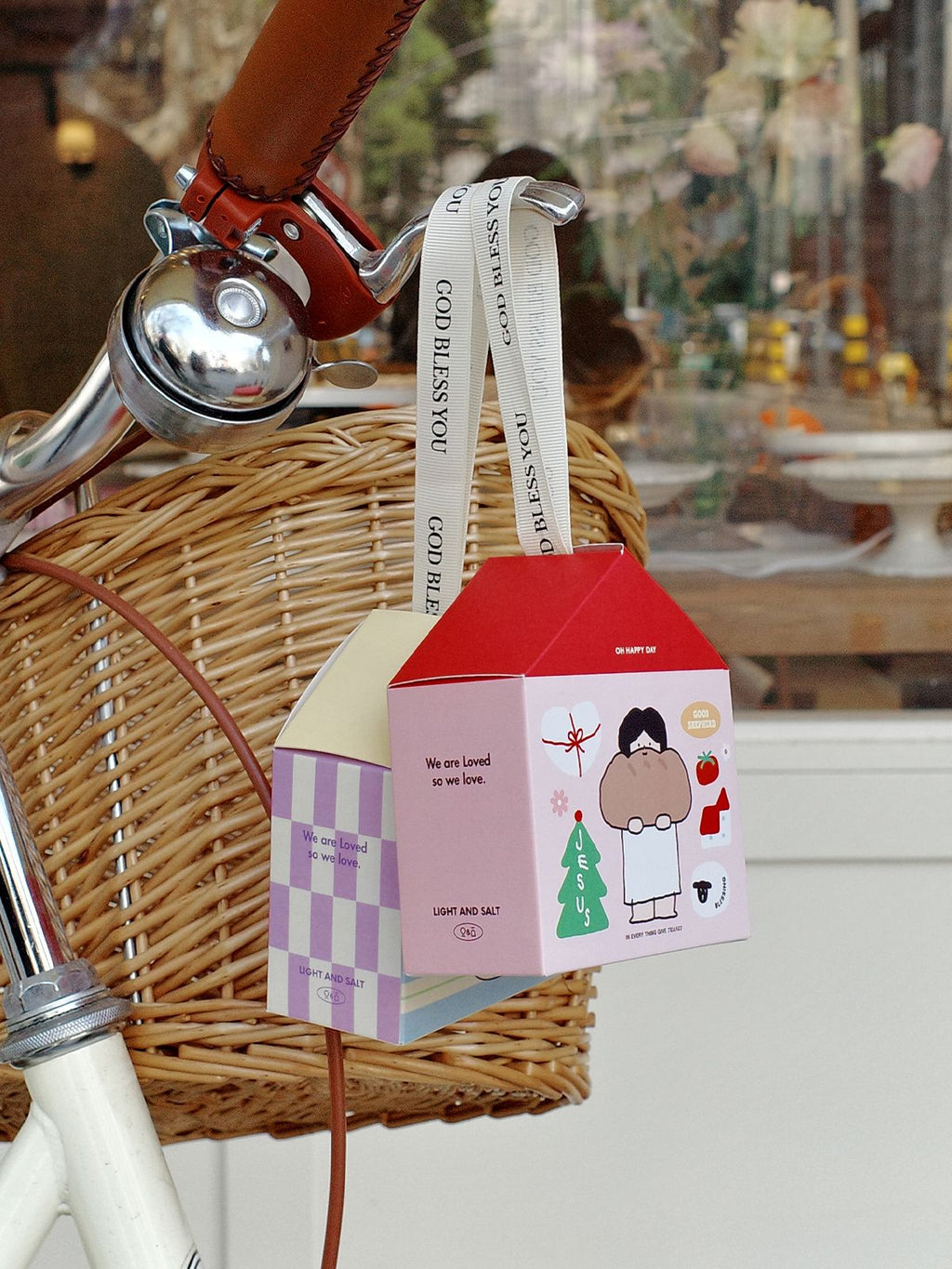 光盐生活馆原创设计送你一个小房子礼品纸盒包装盒节日氛围礼物