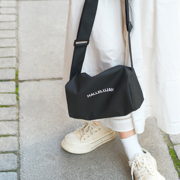 光盐生活馆运动彩色方方包字母单肩包防水布斜挎包/hallelujah/AMEN/All things new