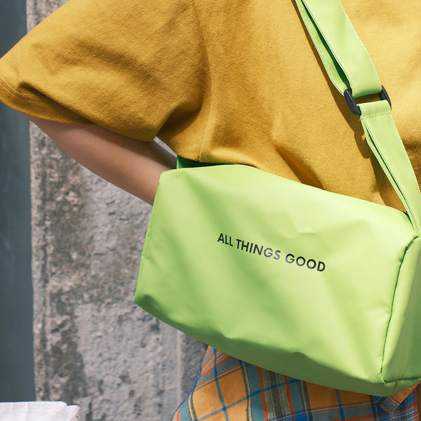 光盐生活馆运动彩色方方包字母单肩包防水布斜挎包/hallelujah/AMEN/All things new