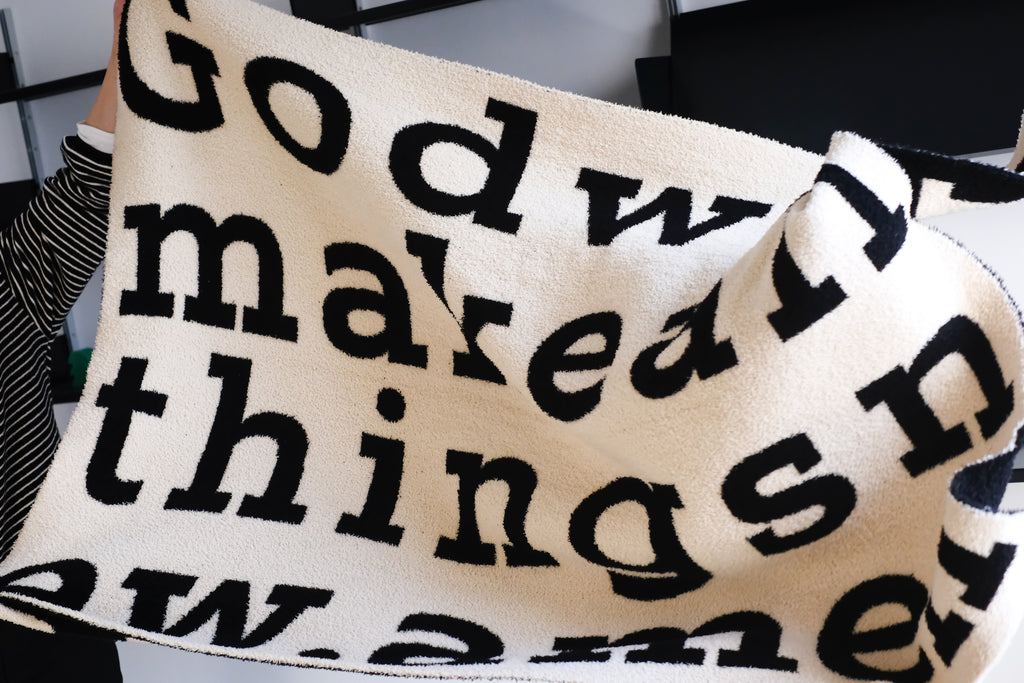 【半边绒毛毯】盖毯沙发毯空调毯简约字母风软糯四季通用