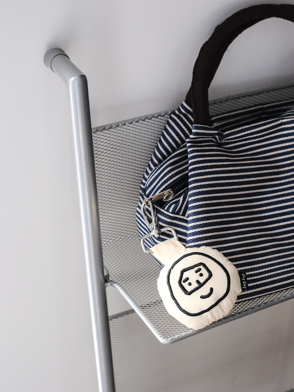 【呆呆羊插画系列挂扣】呆呆羊和它的主人 挂扣钥匙扣软软包包挂饰